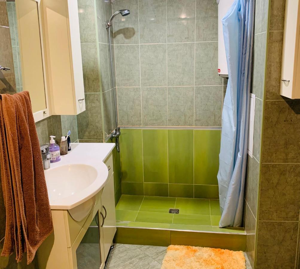 Cozy Apartment Near Republic Square Jerevan Eksteriør billede